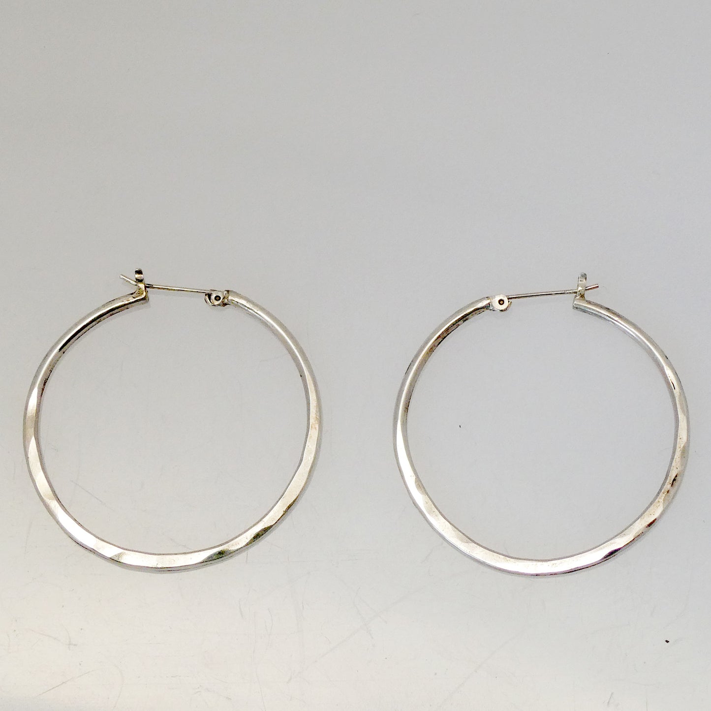 Medium Hammered Hoops